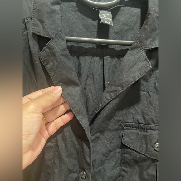 H&M black one piece shorts. Size Uk 6. Used - Picture 5 of 7